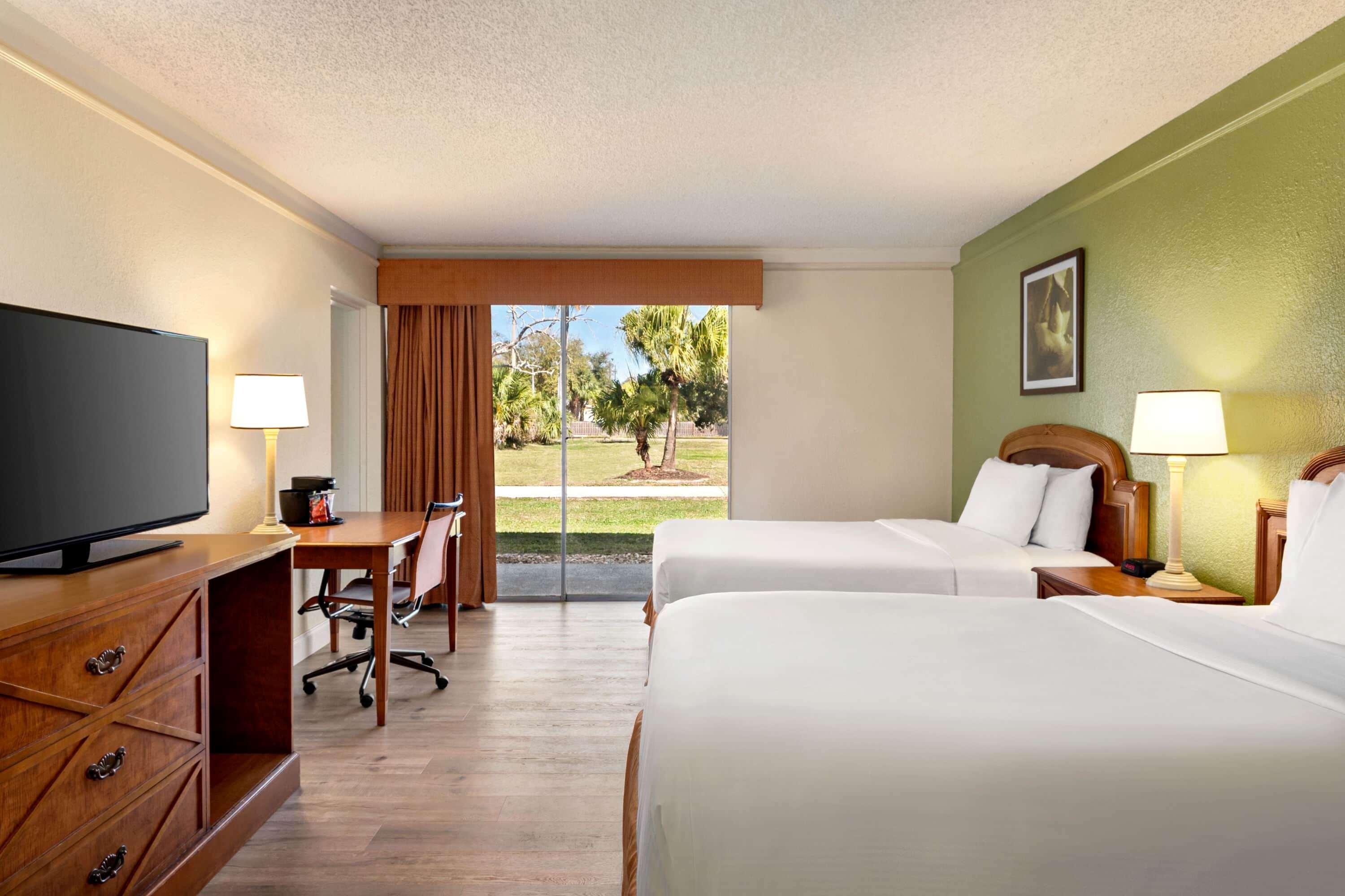 Baymont By Wyndham Daytona Beach - Intl Speedway Bagian luar foto