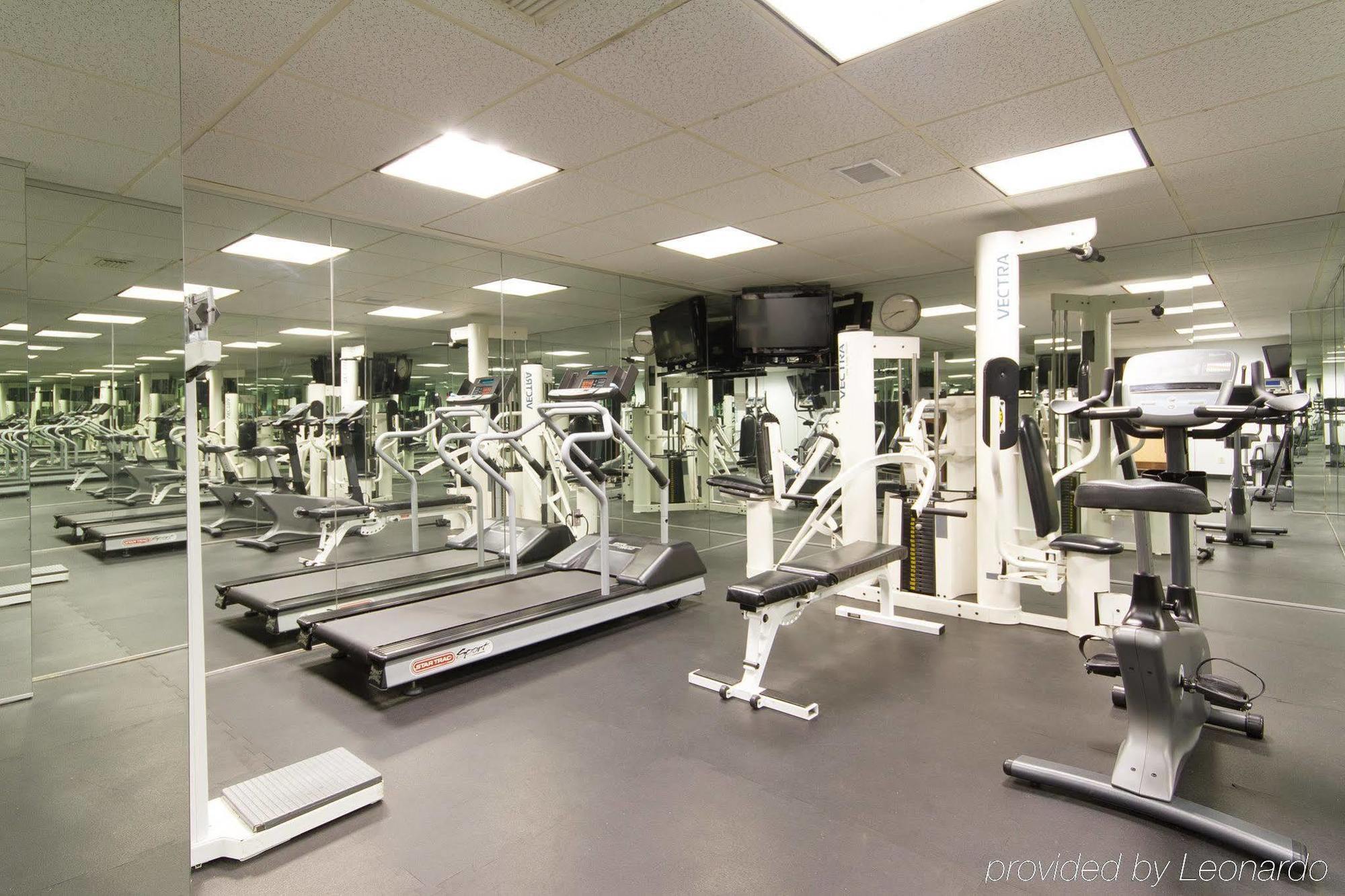Baymont By Wyndham Daytona Beach - Intl Speedway Bagian luar foto